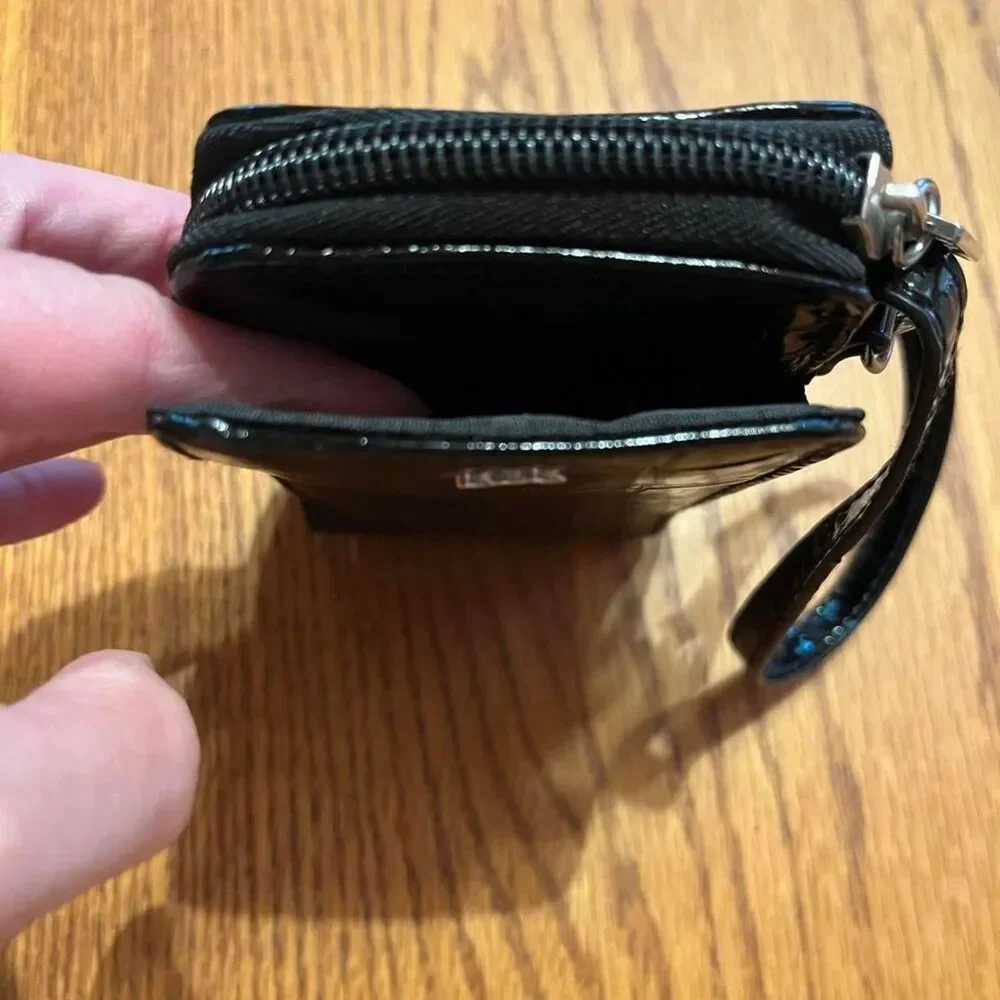 Disney Tech ID/Credit Card Holder Wallet/Wristlet